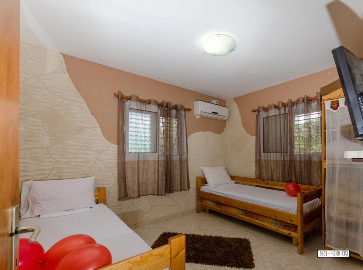 Villa Moon Light Yavneʼel Esterno foto