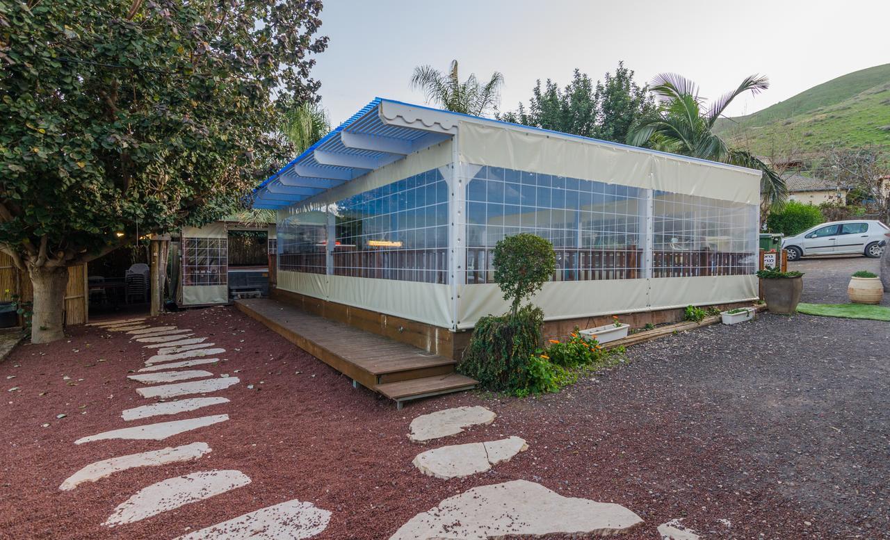 Villa Moon Light Yavneʼel Esterno foto