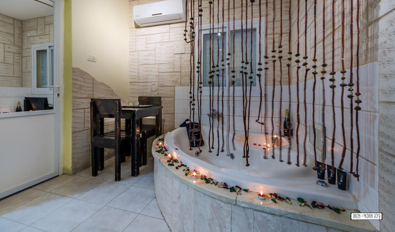 Villa Moon Light Yavneʼel Esterno foto